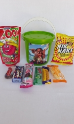 Party Buckets in the East Rand personalized party packs filled with quality sweets party buckets006