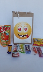 Party Buckets in the East Rand personalized party packs filled with quality sweets brown paper party bags027