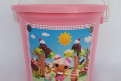 Party Buckets in the East Rand personalized party packs filled with quality sweets party buckets017